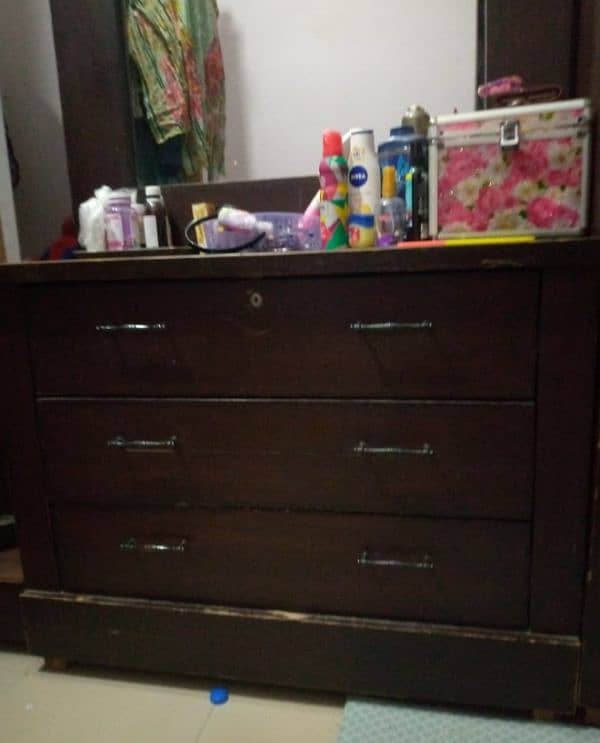 Dressing table 3