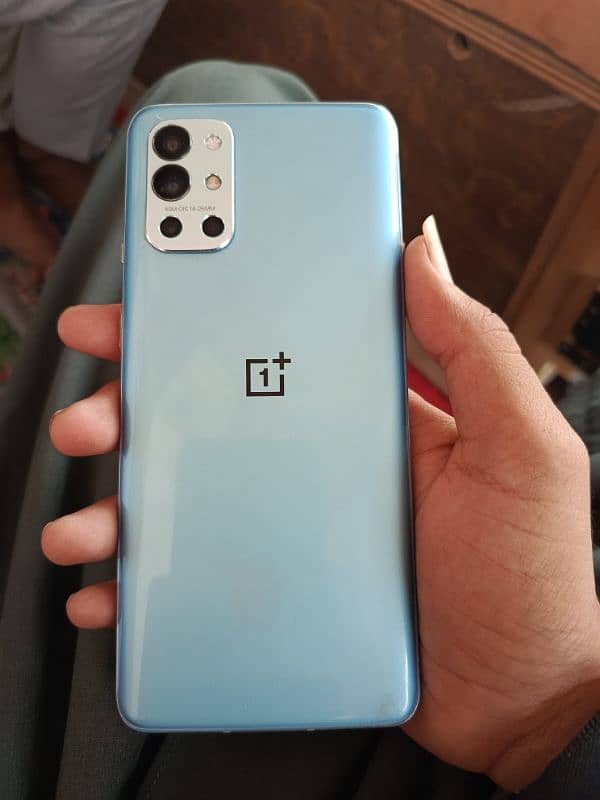 OnePlus 9R. 12+12+256GB all ok no any folt 6