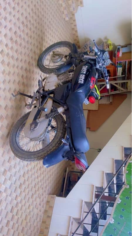 Suzuki GS150 For Urgent Sale 1