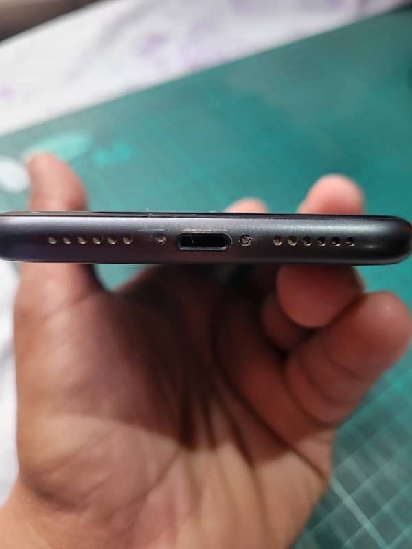 iPhone 11 Dual pta 6