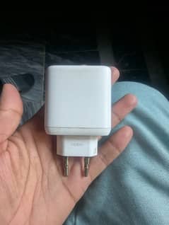 Oppo 65W fast charger