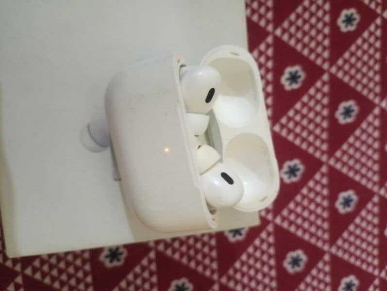 Apple Airpods pro 2nd generation 2