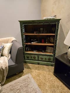 Antique Classic cabinet