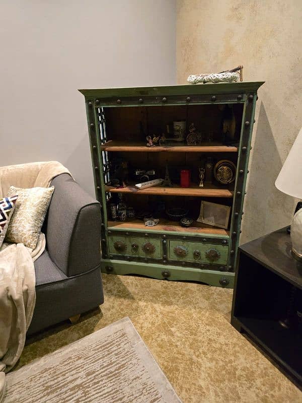 Antique Classic cabinet 0