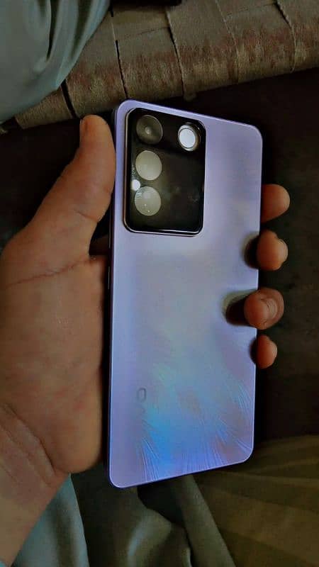 vivo V27e 8+8/256 10/10 0