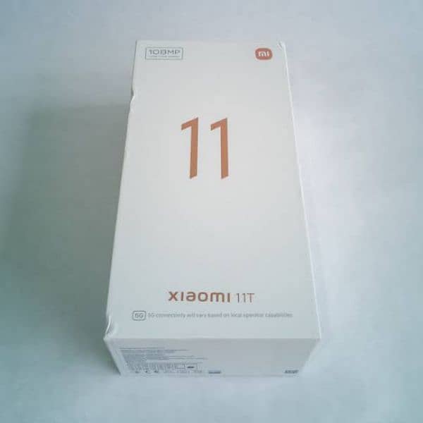 Xiaomi mi 11t 10/10 condition with  12gb / 256gb orignal charger   box 0