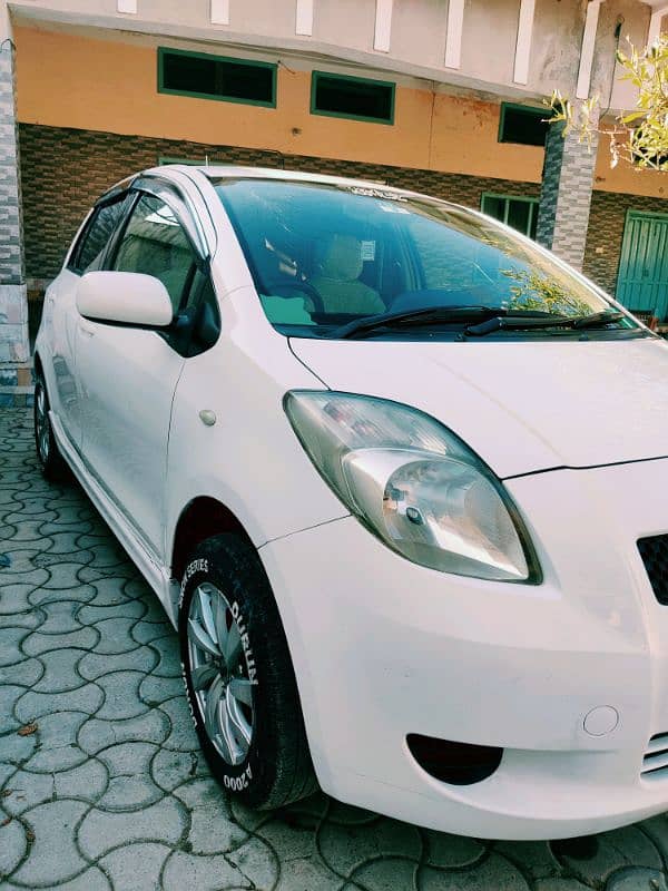 Toyota Vitz 2006 4