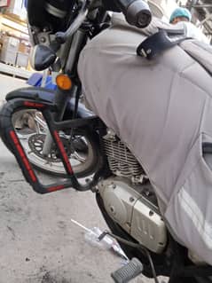 Suzuki GS 150 SE