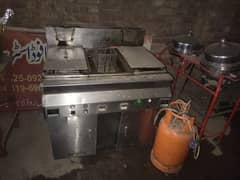 pizza ovena/burger counter/ fry machine