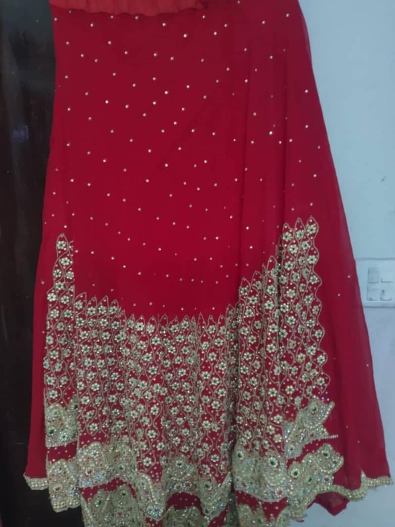 Jehaiz or Bari complete dresses 1