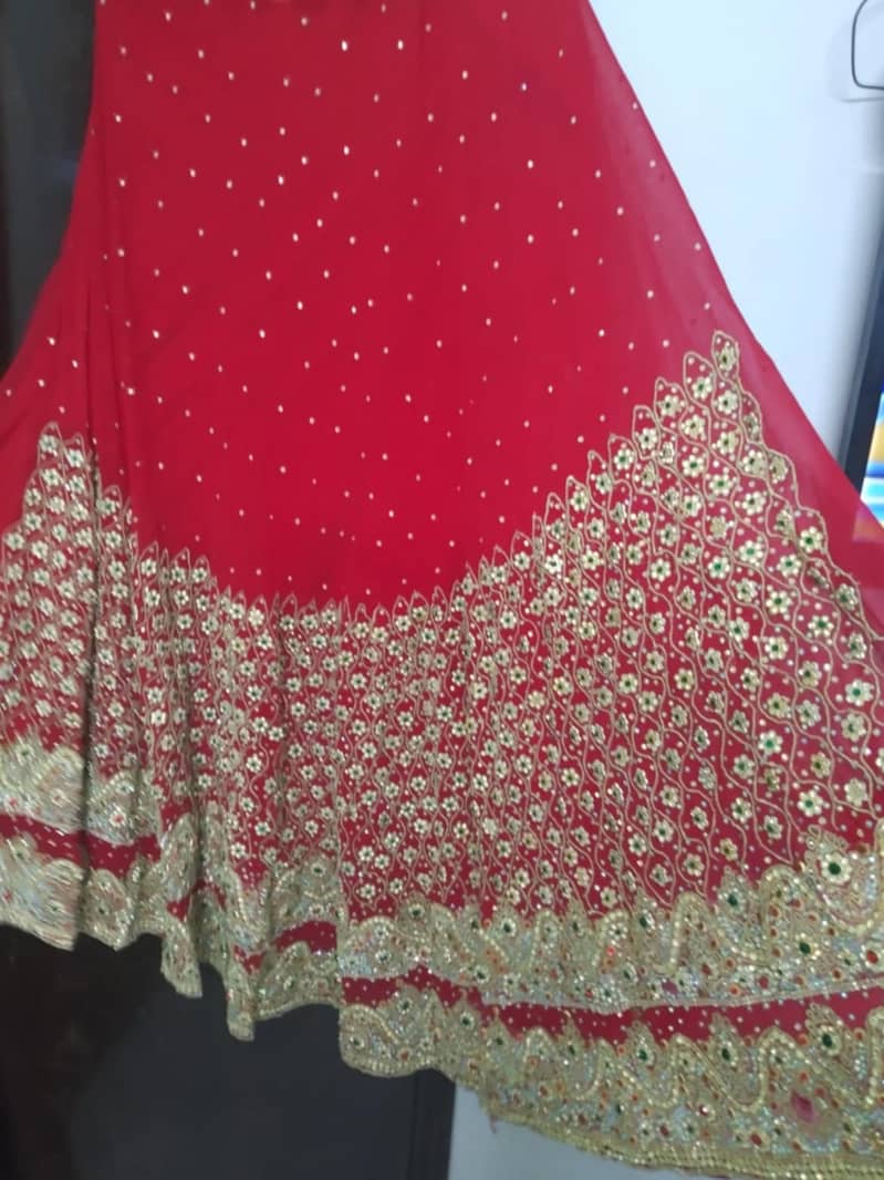 Jehaiz or Bari complete dresses 2