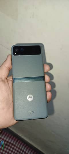 Motorola RAZR 2023 flip screen (Non PTA)