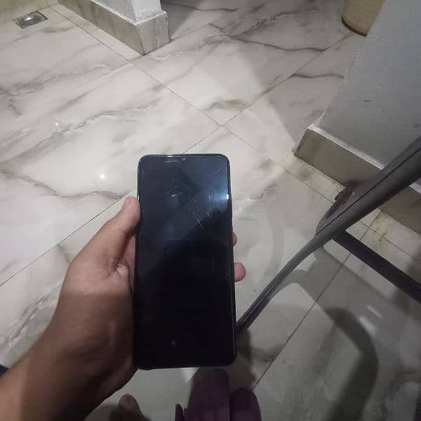 vivo v2024 128gb 0