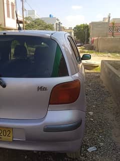 Toyota Vitz 2004