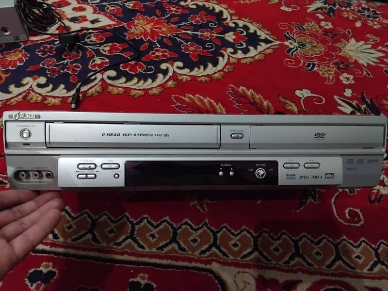 vcr ok and good condition full working 5