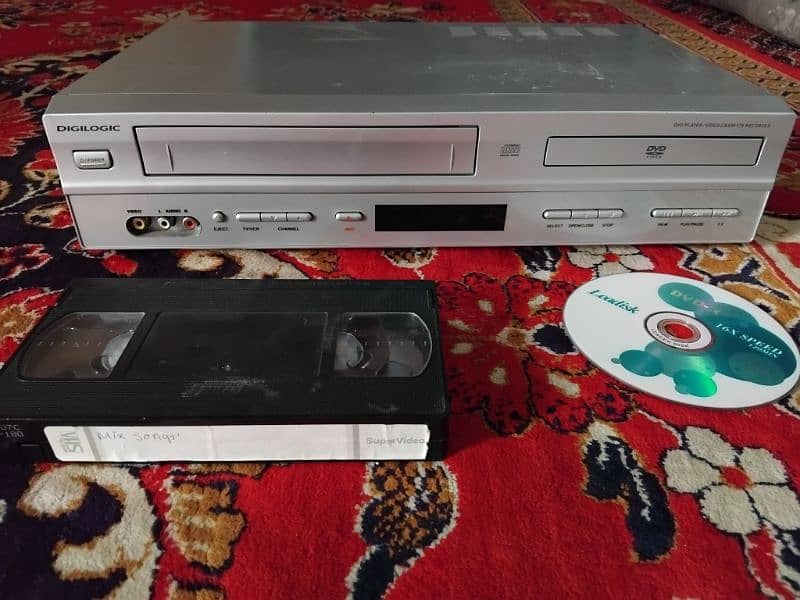 vcr ok and good condition full working 6