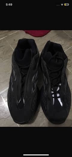 Yeezy 700 V3 "Alvah" sneakers