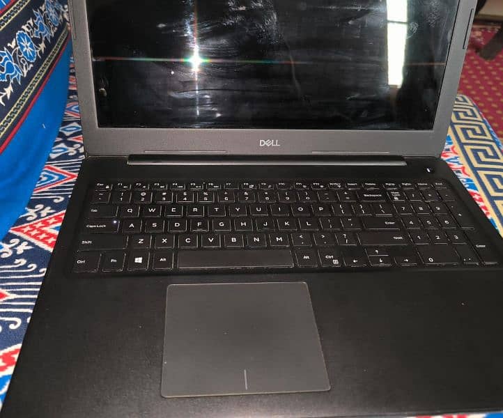 Dell latitude i7-8th gen (3590) 3