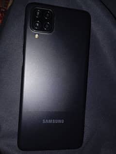 Samsung A12