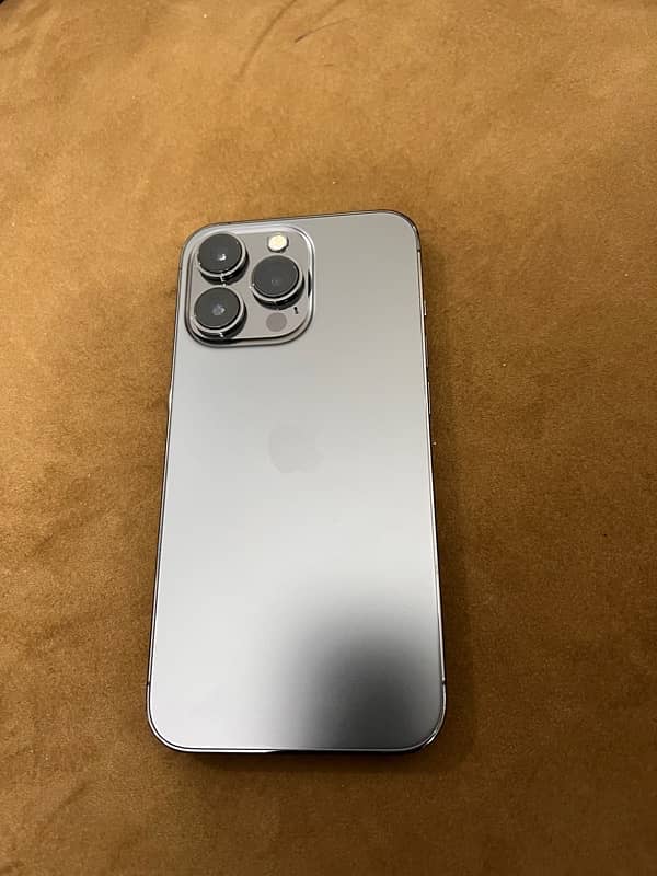 iphone 13 pro, PTA approved/256 gb 9