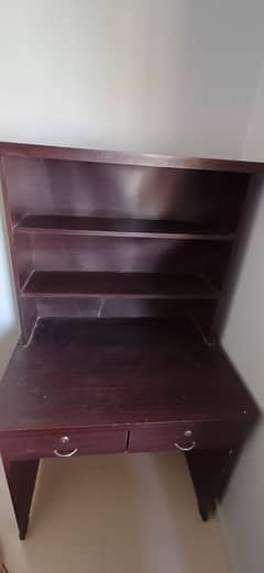 Study table in good condition