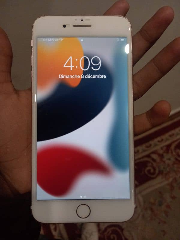 l phone 7 plus brand new condition 0