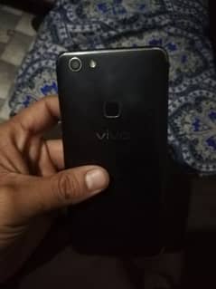 Vivo V7 4/32 Official PTA o3o77o85878