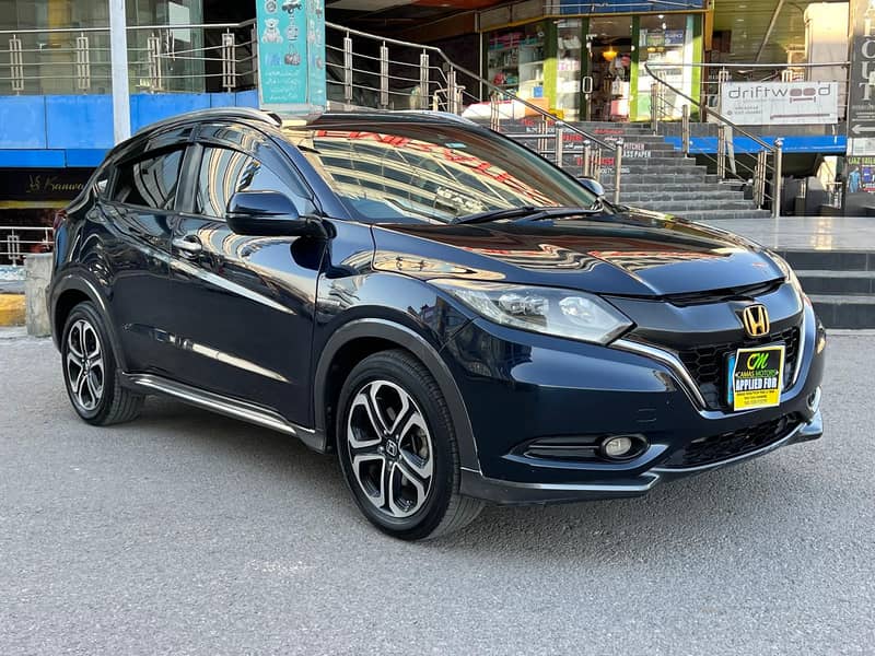 Honda vezel 2017 1