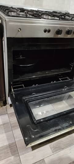 5 Burner Cooking Range, with Oven