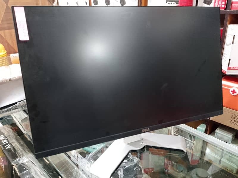 Dell 27inch borderless 2k with genuine stand 1