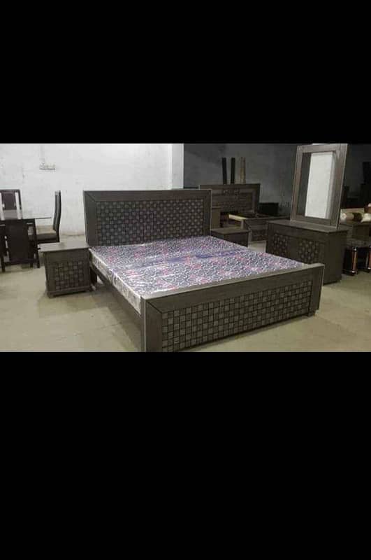 17000 just  king size bed 15