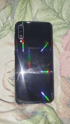 Samsung A30s