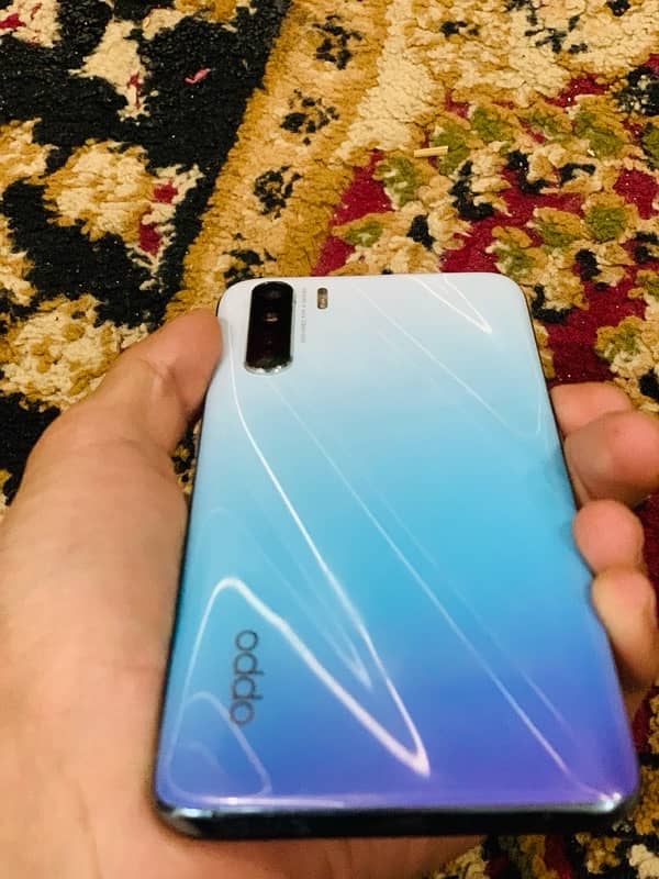 OPPO F15 0