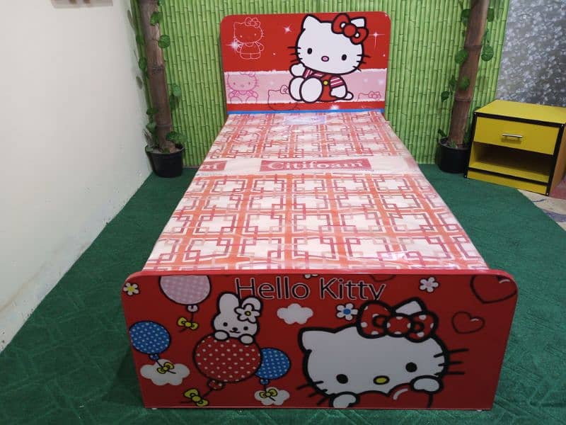 Hello kitty kids bed 1