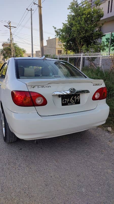 Toyota Corolla Altis 2004 3