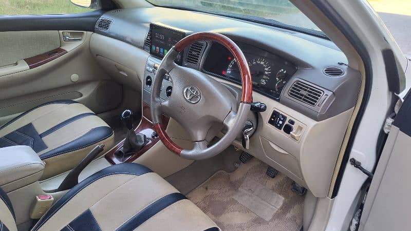 Toyota Corolla Altis 2004 7