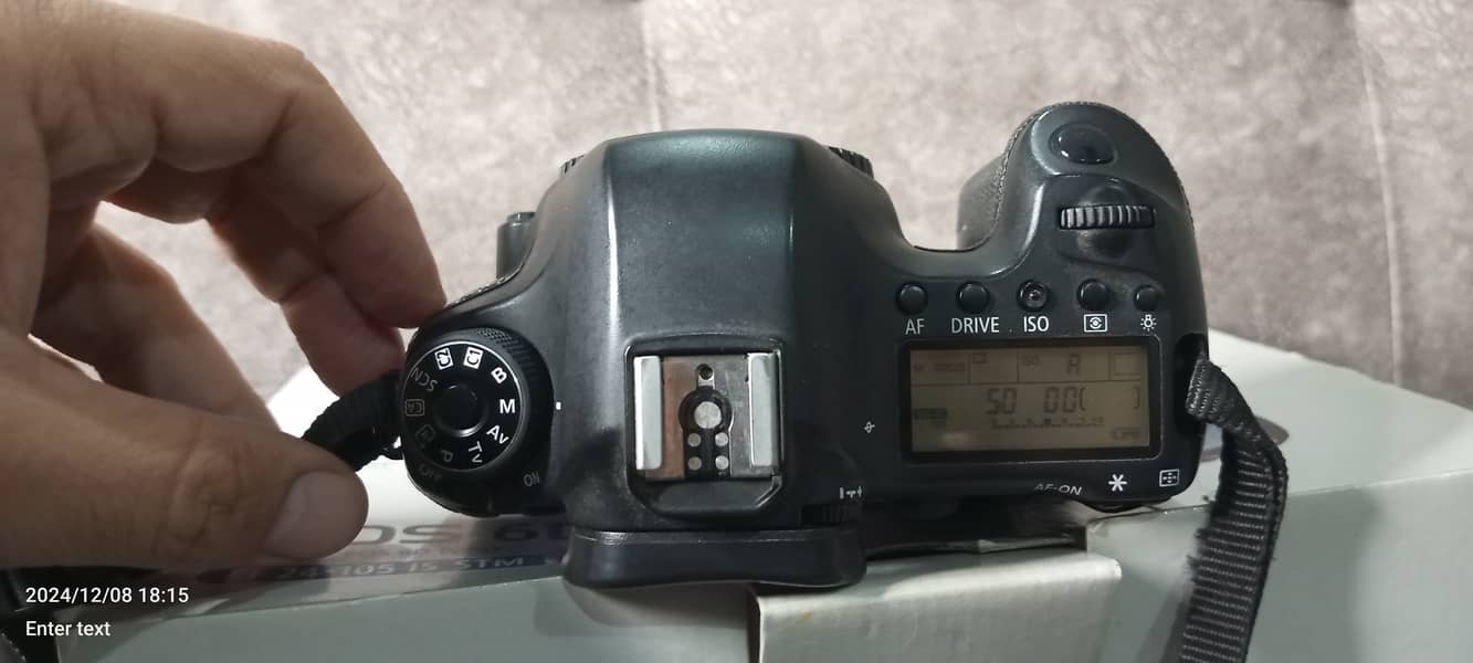 Canon EOS 6D Full Frame DSLR Camera Only 80k Shutter Count 9