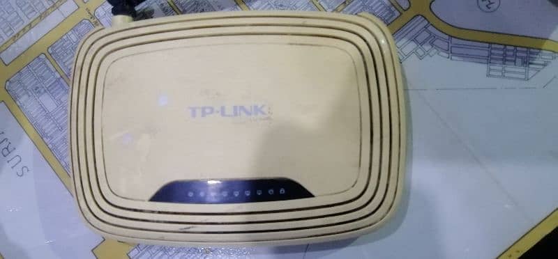 TP link router excellent condition ok 1