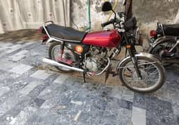 Honda 125 only 15k drive goldan number