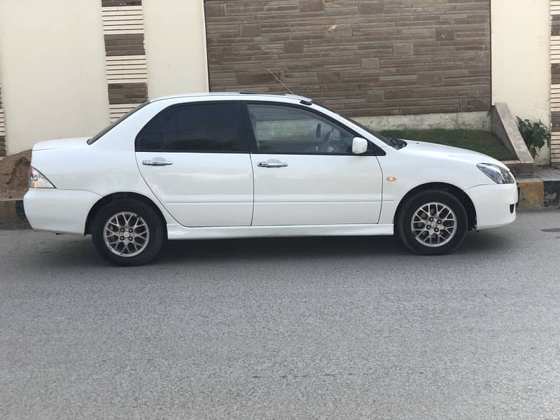 Mitsubishi Lancer 2005 GLX SR 1.6 4