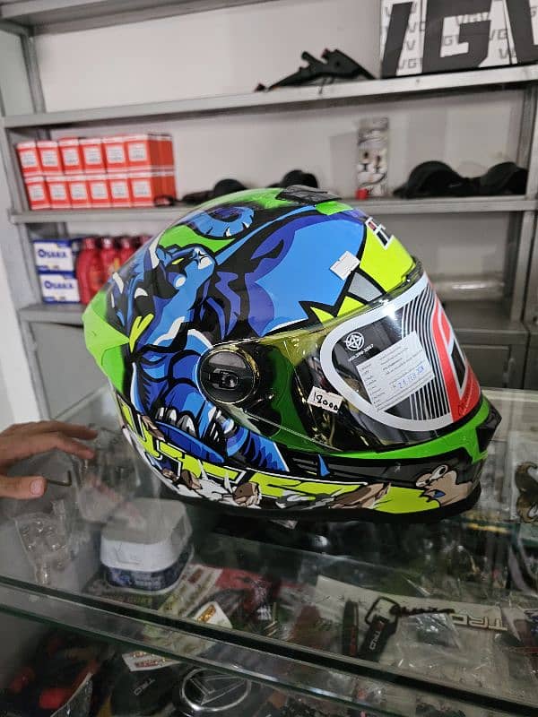 imported helmet 15