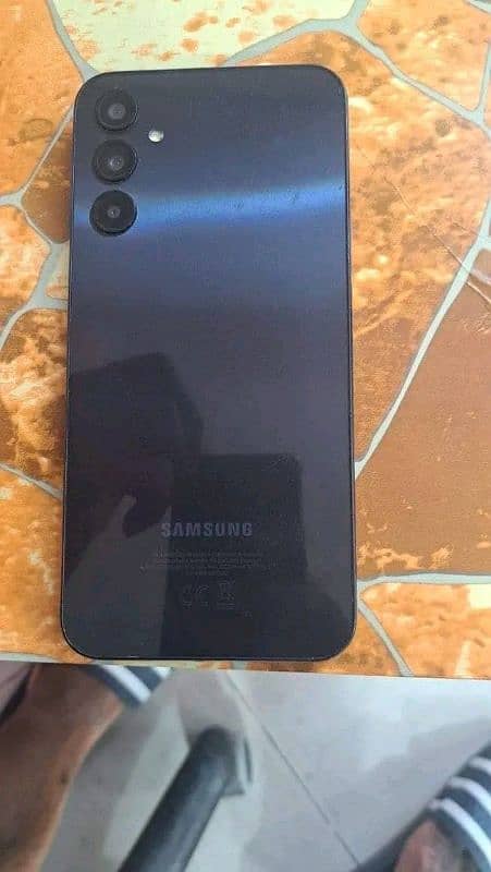 Samsung a24 8/128 0