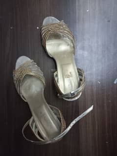 Bridal golden sandal size 38