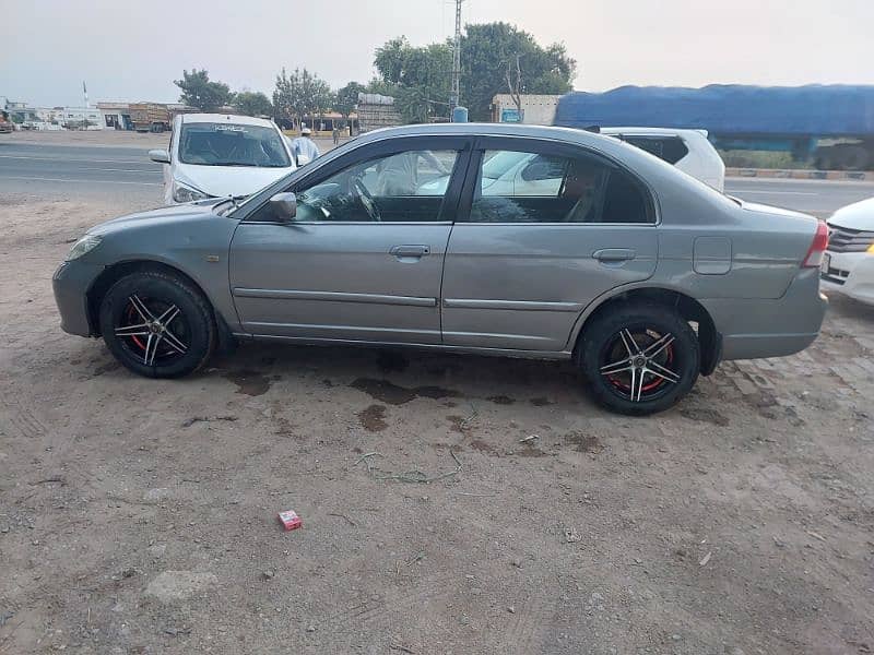 Honda Civic Oriel 2005 1