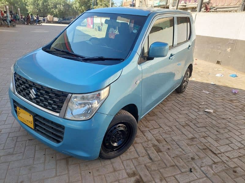 Suzuki Wagon R 2015 1