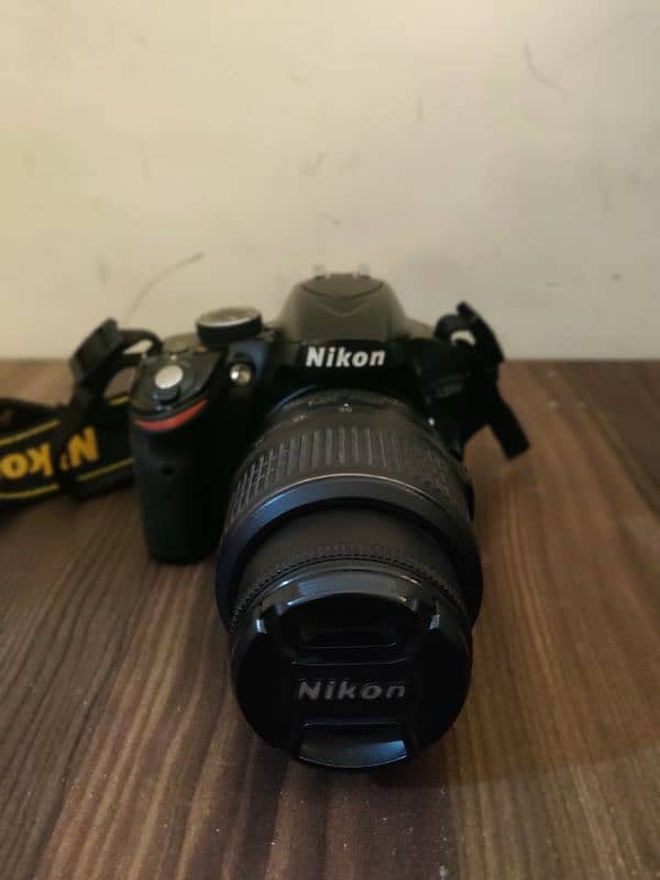 Nikon D3200 Slightly Used 9/10 Condition with Accessories 3