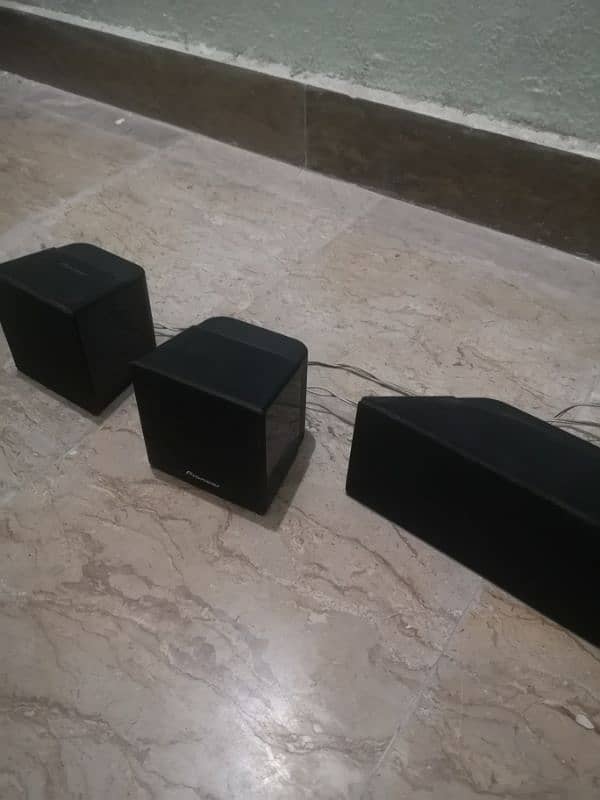 Pioneer Speakers 5