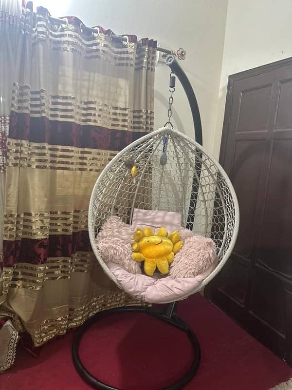 rattan swing jhola is good condition. 2