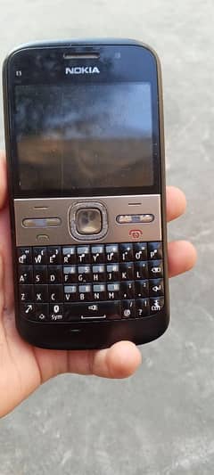 Nokia E5 Qwerty keyboard