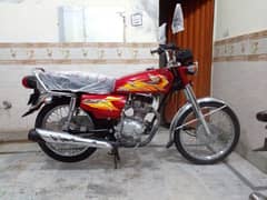 Honda 125 in original condition original documents 21 model